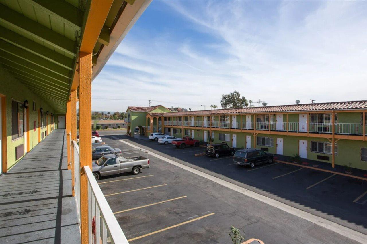 Big A Motel Ориндж Экстерьер фото